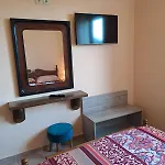 Makris House-giasemi *