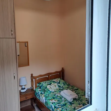 Makris House-giasemi