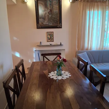 Makris House-giasemi Lägenhet Agia Efimia
