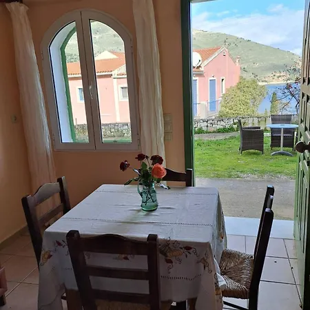 Makris House-giasemi Lägenhet