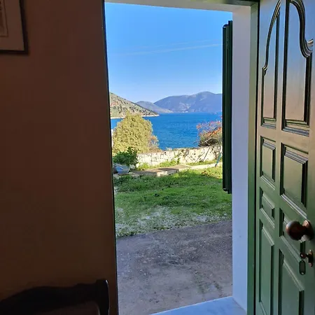 Lägenhet Makris House-giasemi Agia Efimia