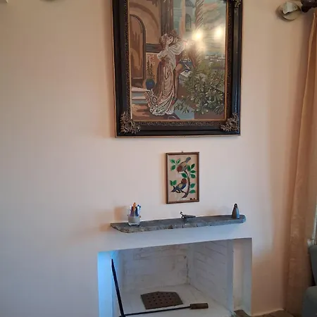 Makris House-giasemi Айя-Евфимия