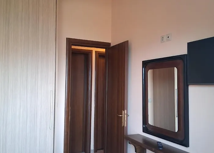 Makris House-giasemi *