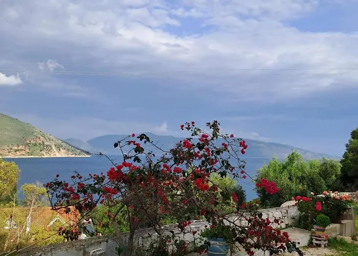 Apartment Makris House-giasemi Agia Efimia