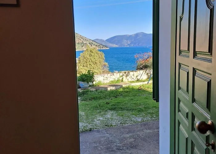 Apartment Makris House-giasemi Agia Efimia